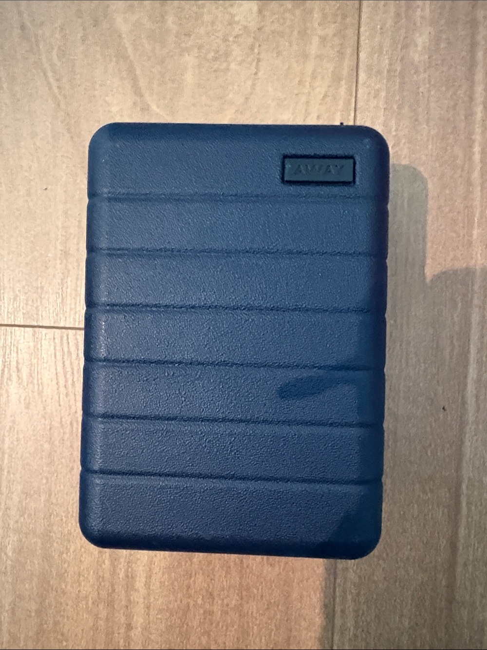 Untied airlines amenity kit